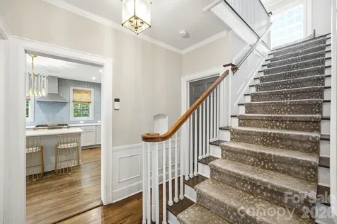 1951 Sterling Road Charlotte NC 28209
