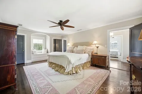 1951 Sterling Road Charlotte NC 28209