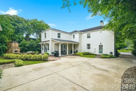 1951 Sterling Road Charlotte NC 28209
