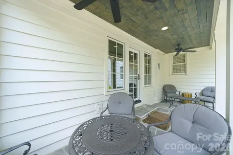 1951 Sterling Road Charlotte NC 28209