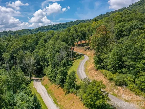 000 Locust Rough Mountain Road Burnsville NC 28714