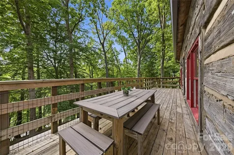 300 Clark Cove Road Statesville NC 28677