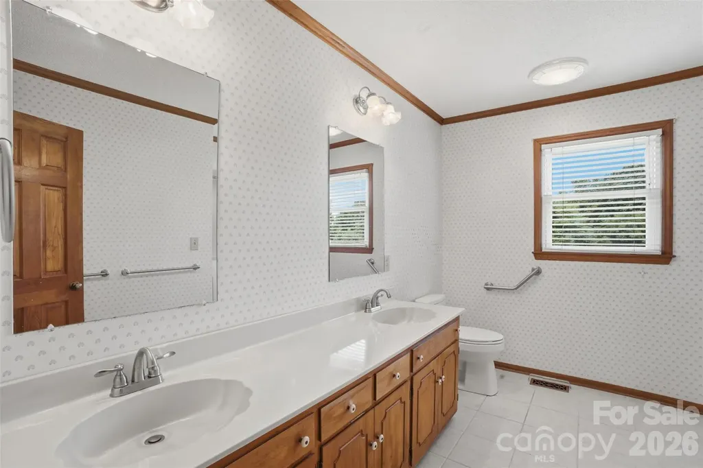 309 St Marks Church Road Cherryville NC 28021