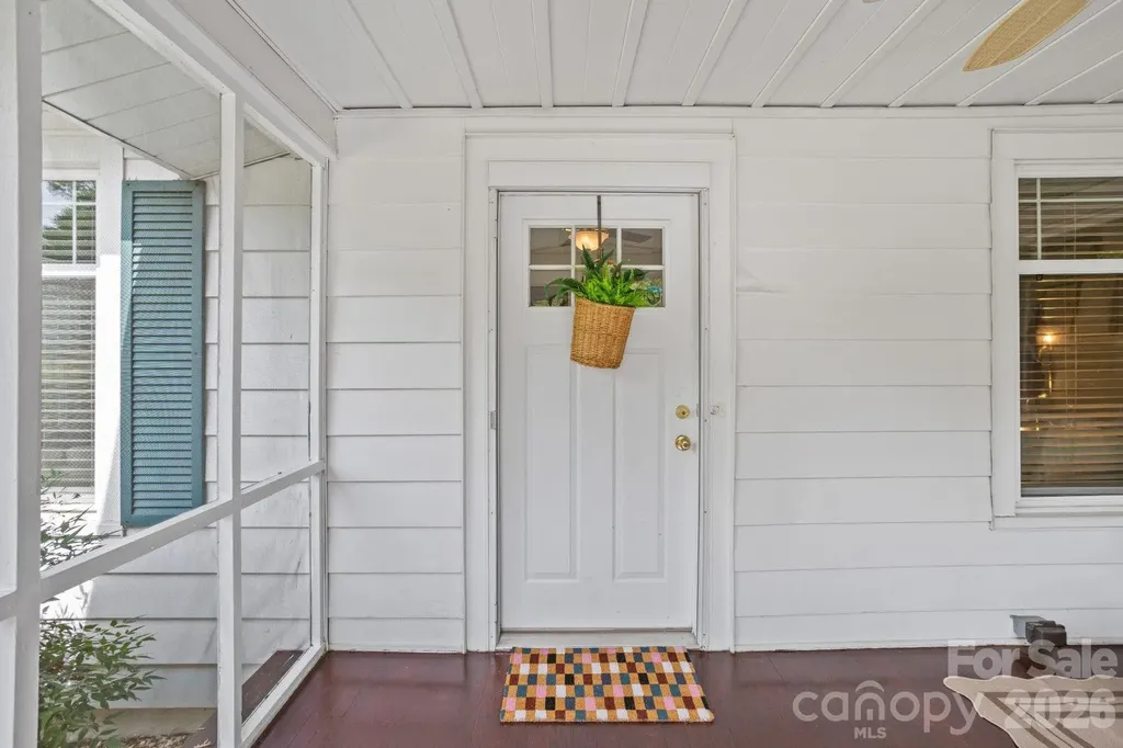 821 Watson Avenue Winston Salem NC 27103