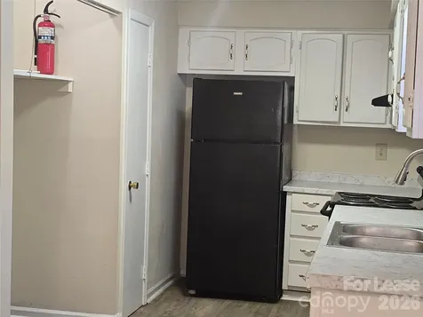 5323 Chestnut Lake Drive Charlotte NC 28227