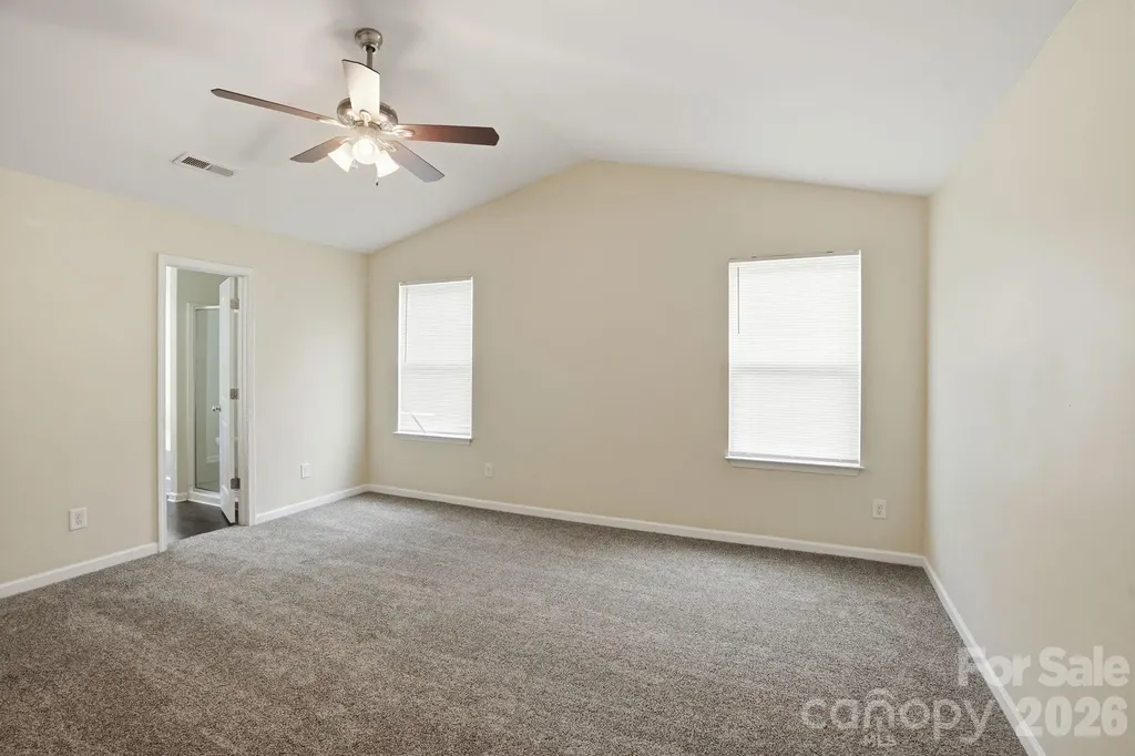 5056 Broad Leaf Court Dallas NC 28034
