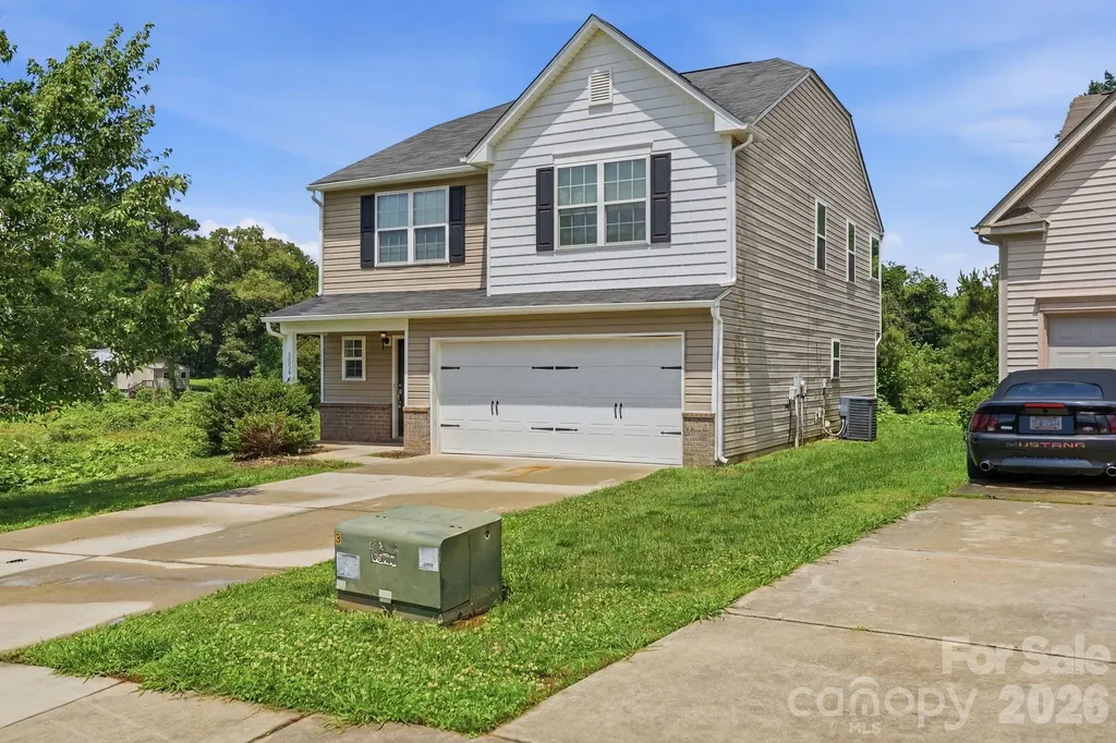 5056 Broad Leaf Court Dallas NC 28034