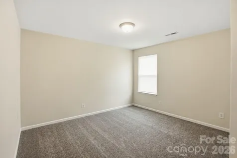 5056 Broad Leaf Court Dallas NC 28034