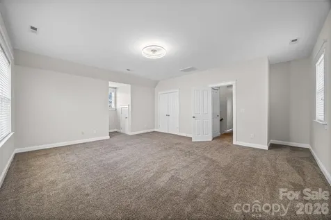 1039 Hunters Run Drive Tega Cay SC 29708
