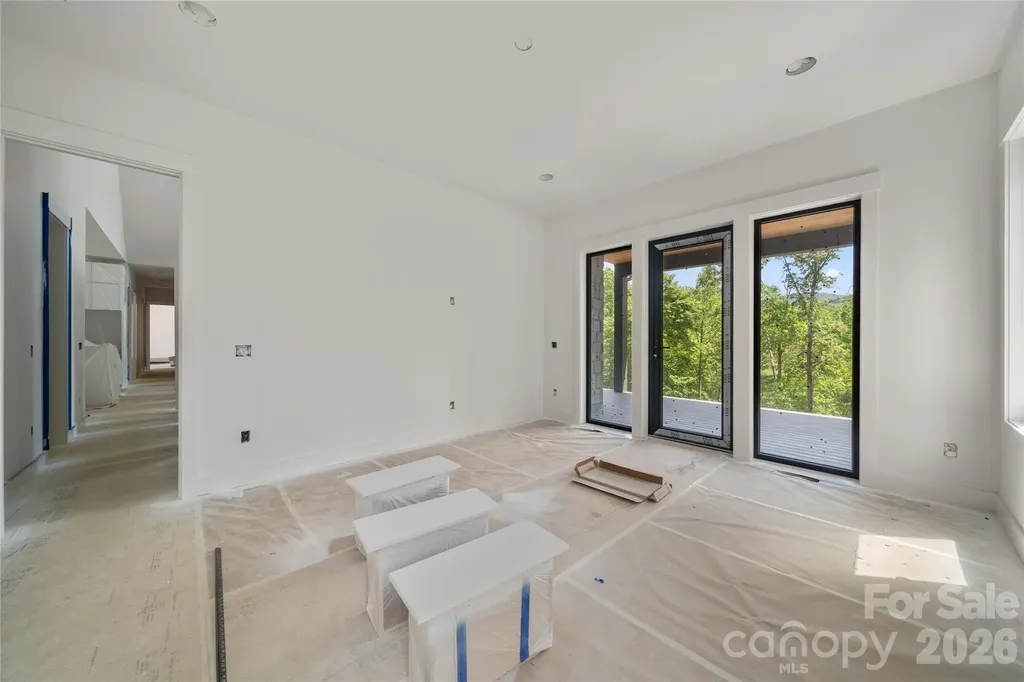 148 Reserve Way Hendersonville NC 28739