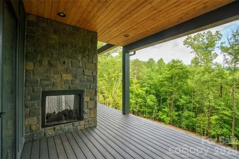 148 Reserve Way Hendersonville NC 28739