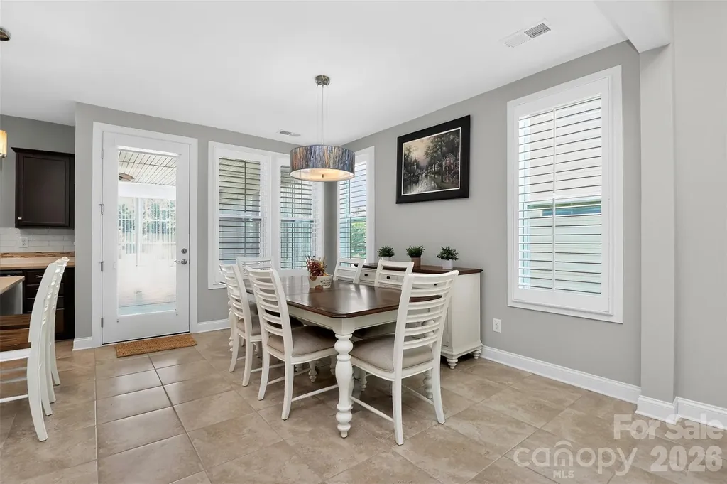 4122 Moxie Way Charlotte NC 28215