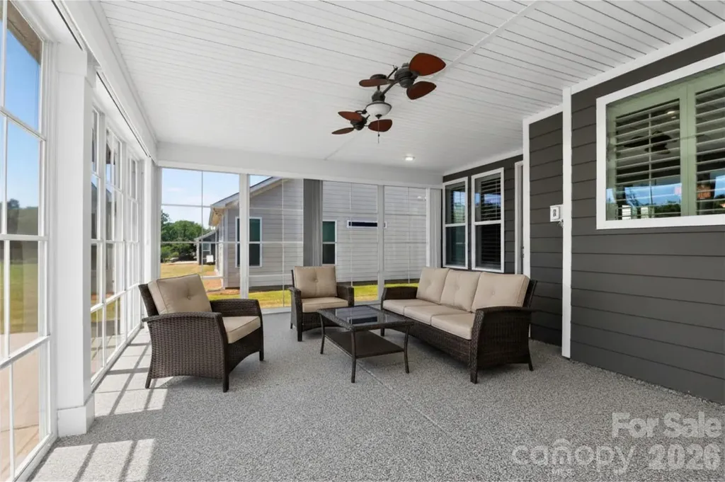 4122 Moxie Way Charlotte NC 28215