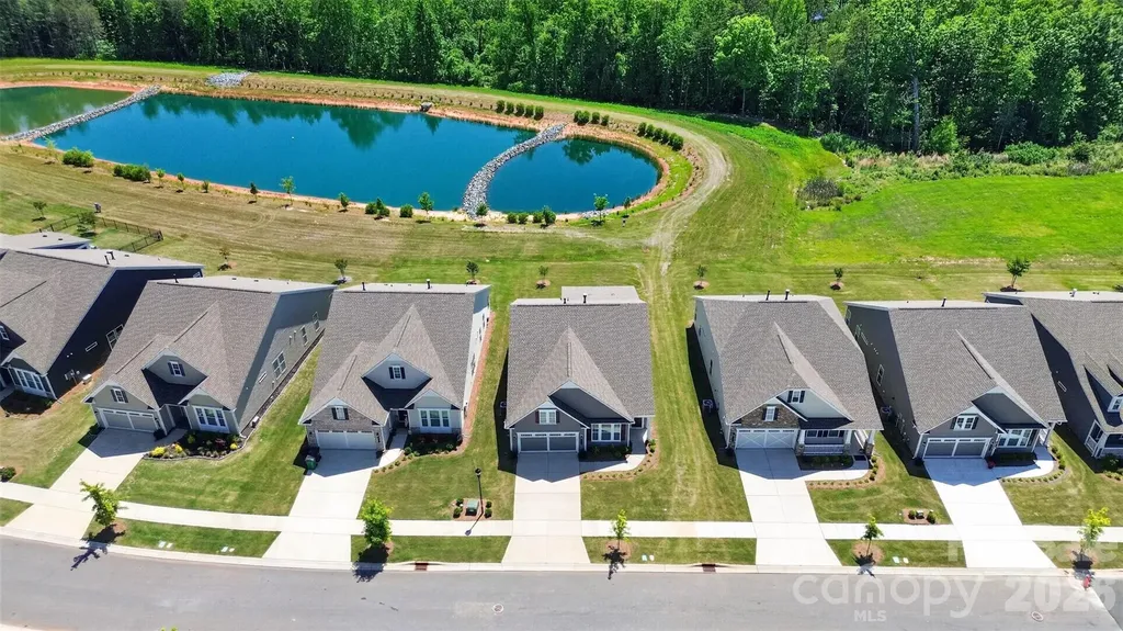 4122 Moxie Way Charlotte NC 28215