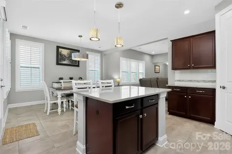 4122 Moxie Way Charlotte NC 28215