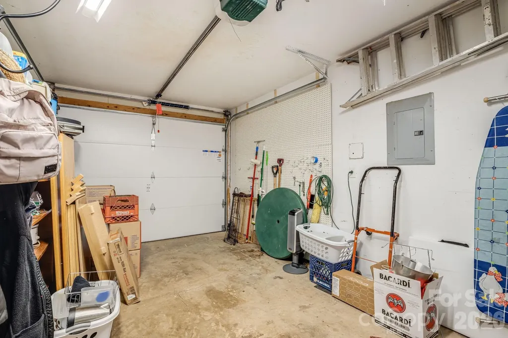 108 South Park Lane Black Mountain NC 28711