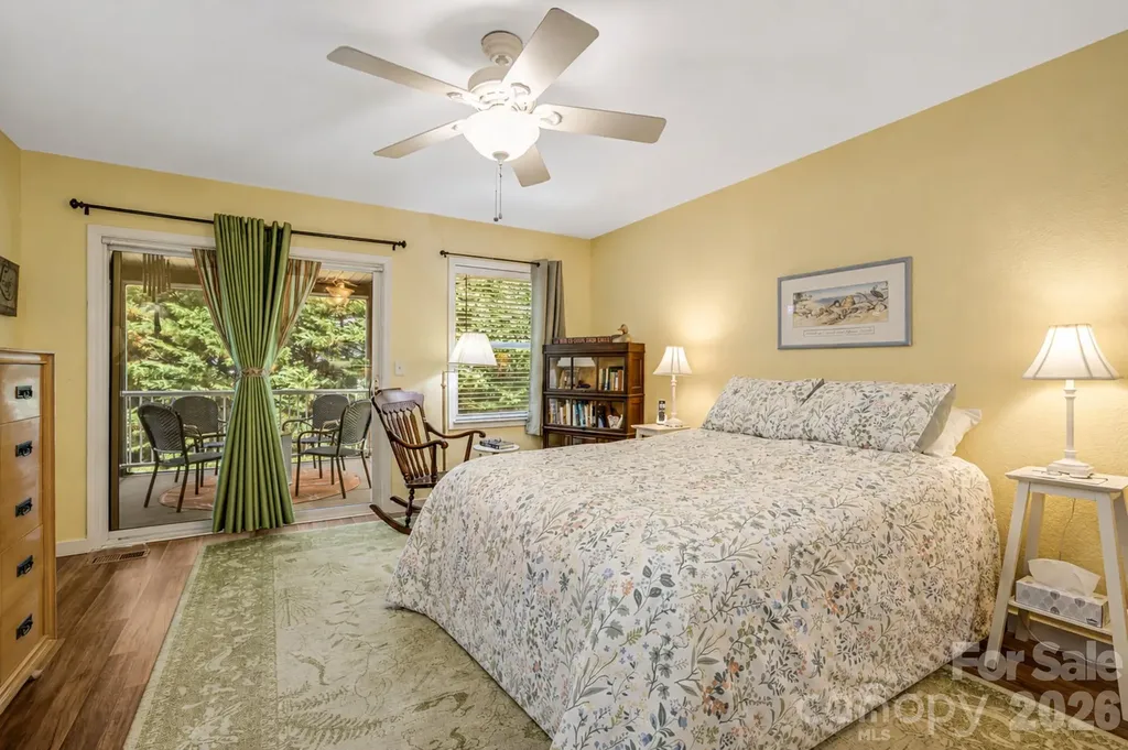 108 South Park Lane Black Mountain NC 28711