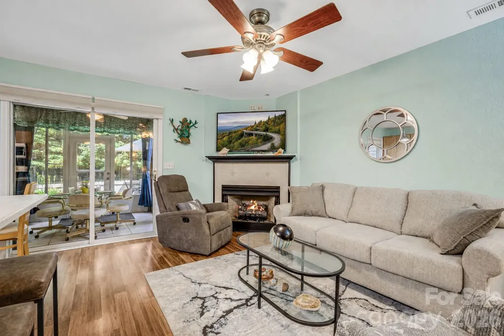 108 South Park Lane Black Mountain NC 28711