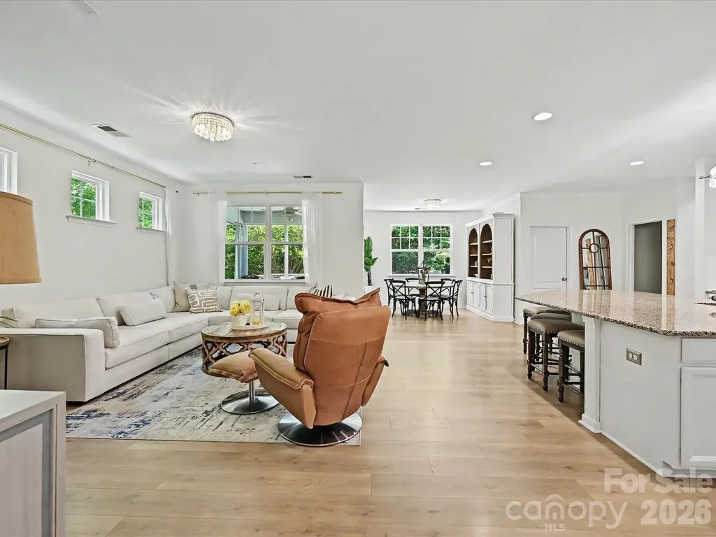 1104 Snowbird Lane Waxhaw NC 28173