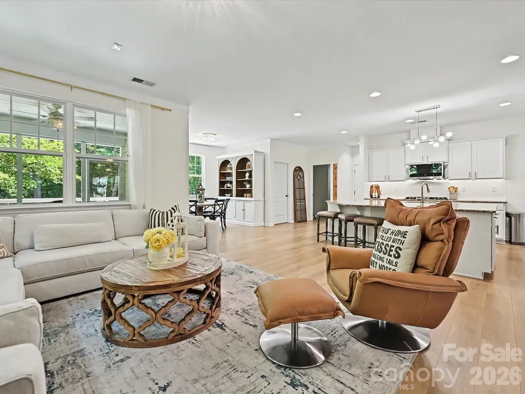 1104 Snowbird Lane Waxhaw NC 28173