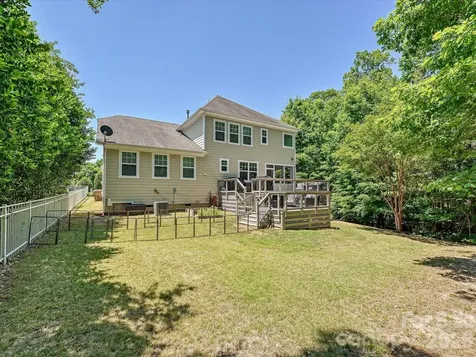 1104 Snowbird Lane Waxhaw NC 28173