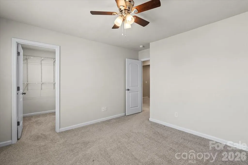 4529 Iron Oak Lane Charlotte NC 28269