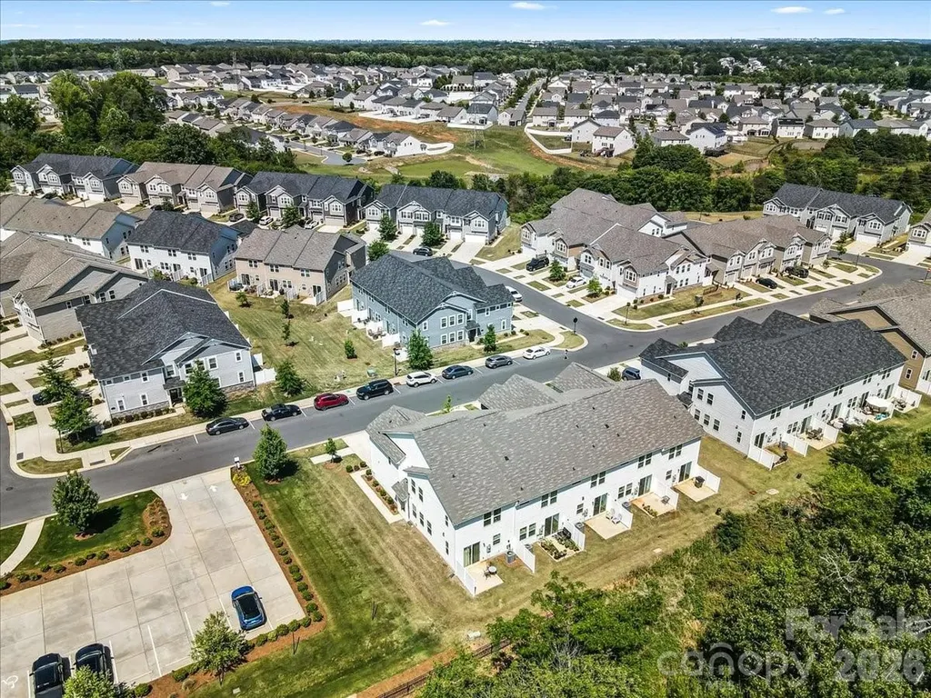 4529 Iron Oak Lane Charlotte NC 28269