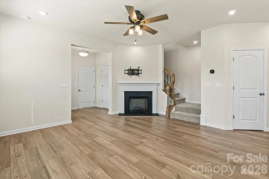 4529 Iron Oak Lane Charlotte NC 28269