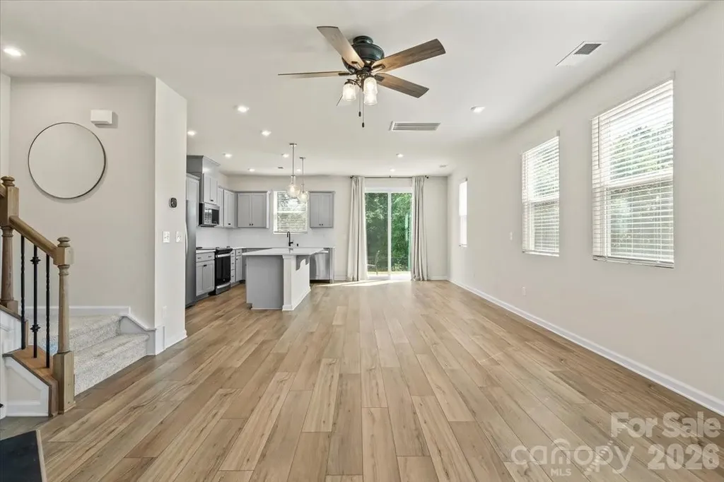 4529 Iron Oak Lane Charlotte NC 28269