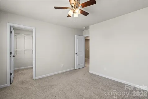 4529 Iron Oak Lane Charlotte NC 28269