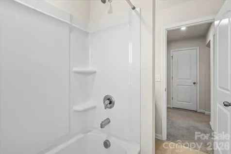 4529 Iron Oak Lane Charlotte NC 28269