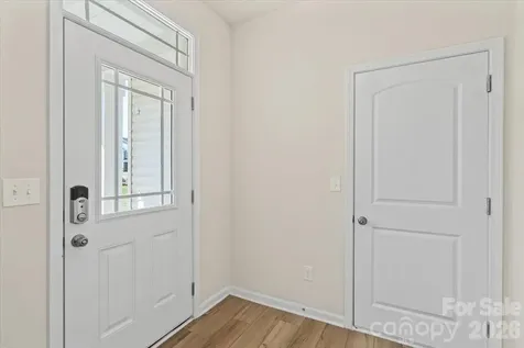 4529 Iron Oak Lane Charlotte NC 28269