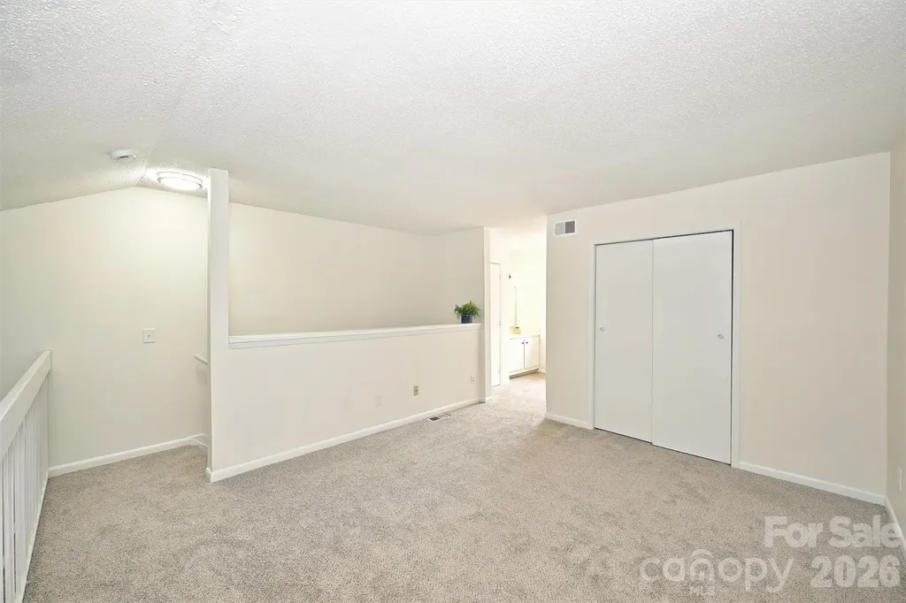 3131 Heathstead Place Charlotte NC 28210