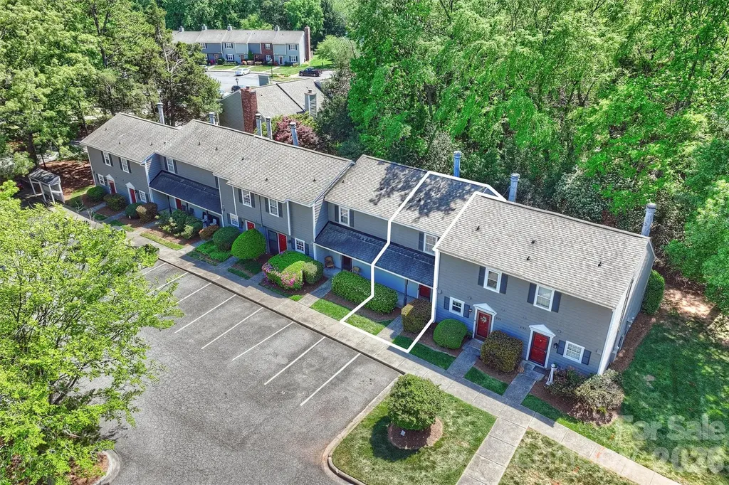 3131 Heathstead Place Charlotte NC 28210