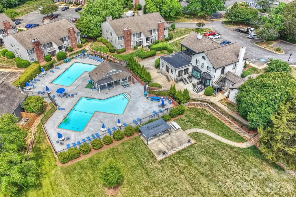 3131 Heathstead Place Charlotte NC 28210