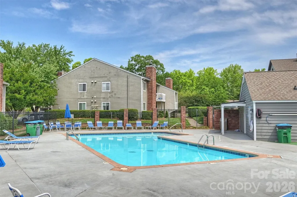 3131 Heathstead Place Charlotte NC 28210