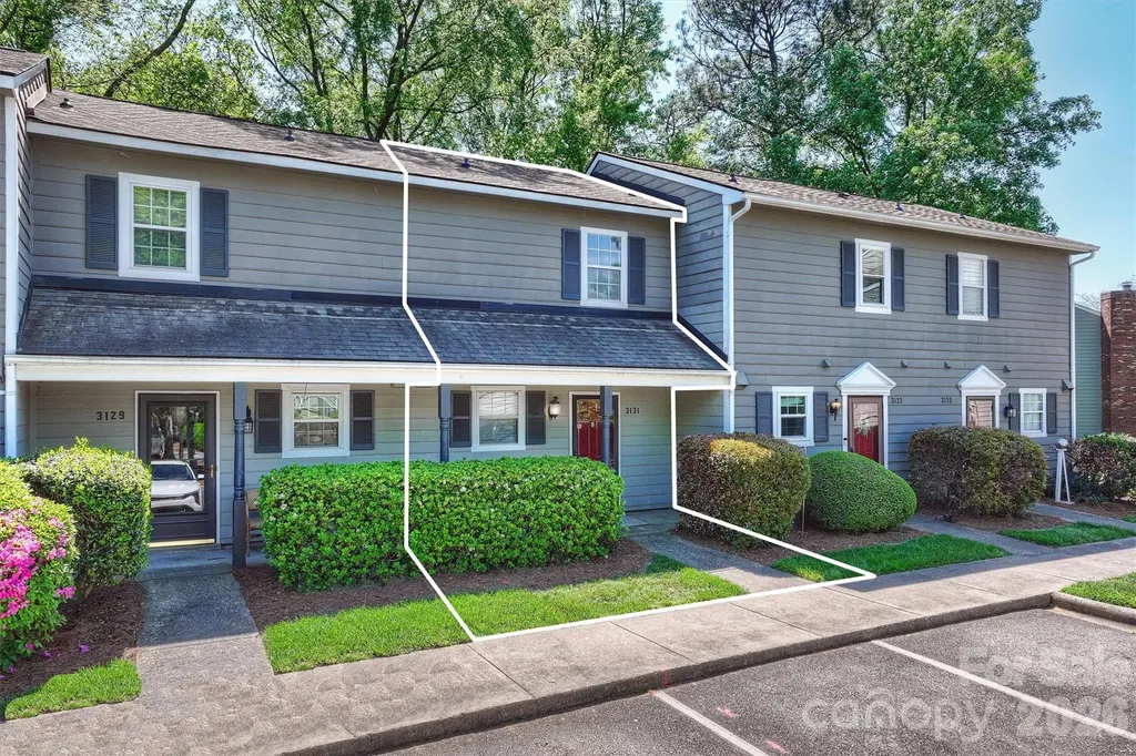 3131 Heathstead Place Charlotte NC 28210