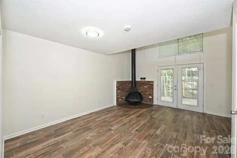 3131 Heathstead Place Charlotte NC 28210