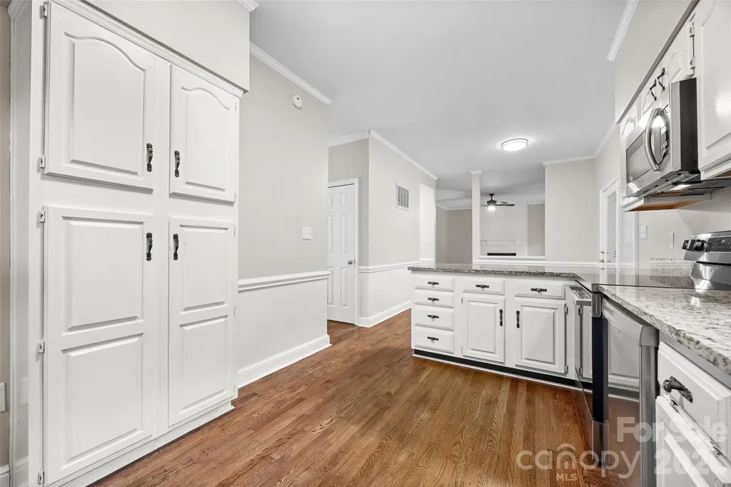 2115 E Providence Drive Charlotte NC 28270