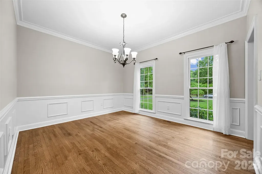 2115 E Providence Drive Charlotte NC 28270
