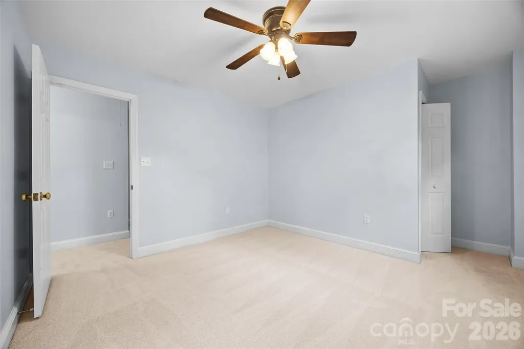 2115 E Providence Drive Charlotte NC 28270