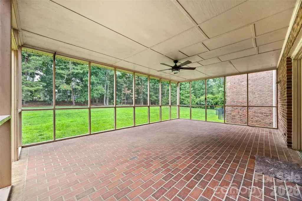 2115 E Providence Drive Charlotte NC 28270
