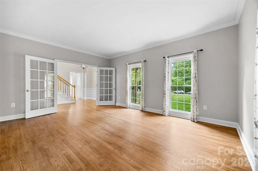 2115 E Providence Drive Charlotte NC 28270