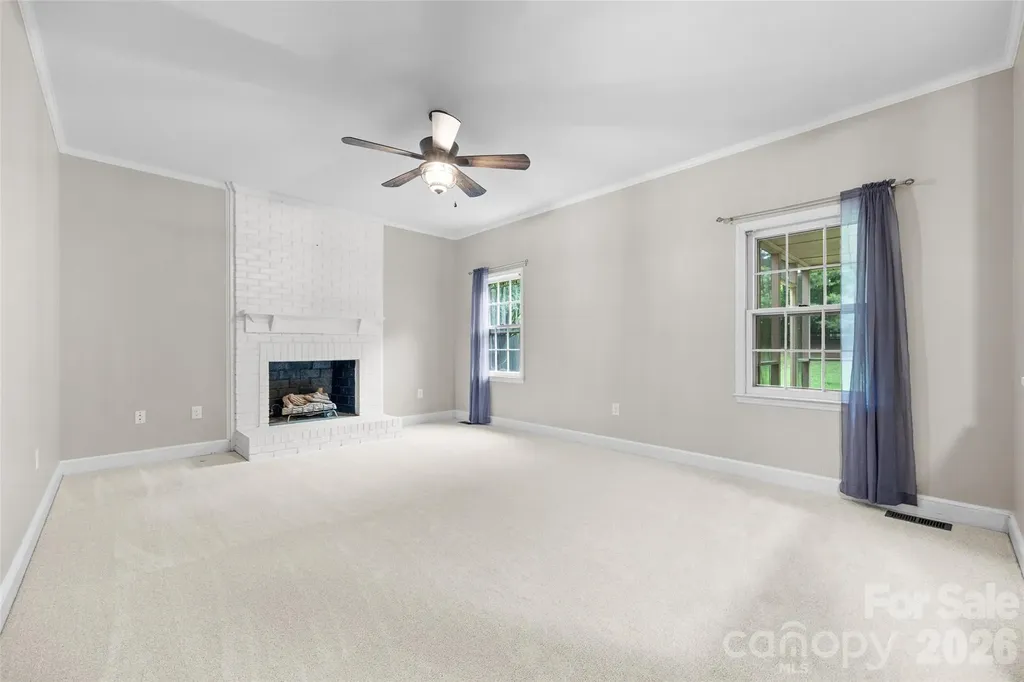 2115 E Providence Drive Charlotte NC 28270