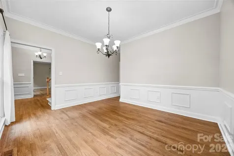 2115 E Providence Drive Charlotte NC 28270