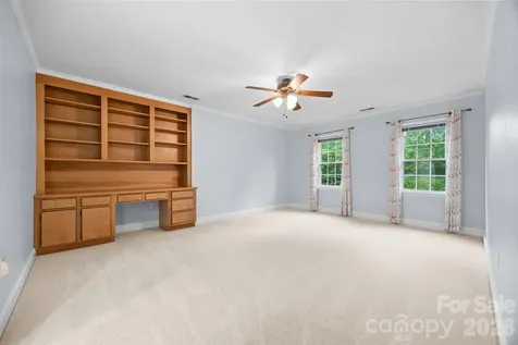 2115 E Providence Drive Charlotte NC 28270