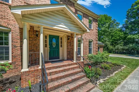 2115 E Providence Drive Charlotte NC 28270