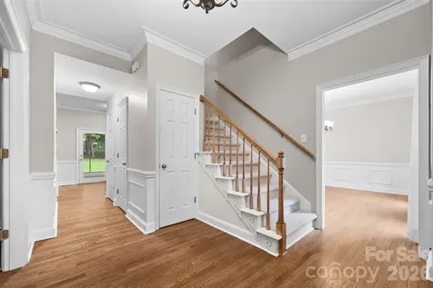 2115 E Providence Drive Charlotte NC 28270