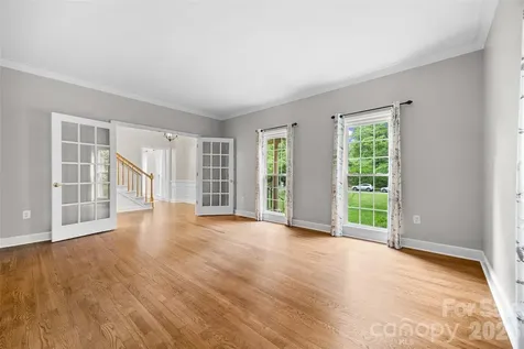 2115 E Providence Drive Charlotte NC 28270