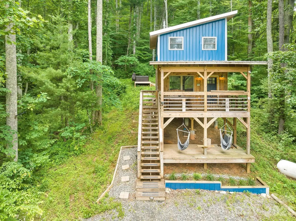 2504 Upper Paw Paw Road Marshall NC 28753